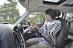 MINI Cooper SD Crossover(ミニクロスオーバー クーパーSD／クリーンディーゼル搭載モデル)[ボディカラー：ジャングル・グリーン(新色)] 試乗レポート／藤島知子　4
