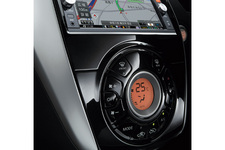 日産 ラティオ/ピアノ調センタークラスターフィニッシャー(ラティオ G)