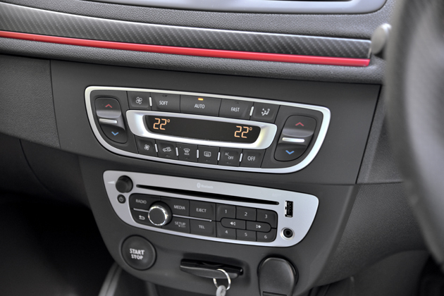 RENAULT メガーヌ3 ステアリングスイッチ RENAULT メガーヌ3 ステアリングスイッチ