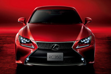 レクサス RC350/ラディアントレッドコントラストレイヤリング