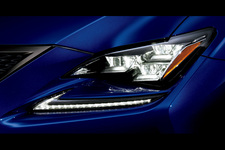 レクサス RC F　オートマチックハイビーム