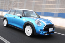 新型MINI「ミニ クーパーS 5ドア」試乗レポート／国沢光宏