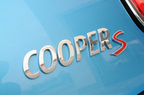 MINI COOPER S 5 DOOR(新型ミニ 5ドア クーパーS)[ボディカラー：エレクトリック・ブルー]