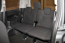 トヨタ 新上級 5ナンバーミニバン「エスクァイア」記者発表会[2014/10/29]