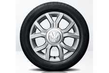 フォルクスワーゲン「move up! style edition」／15インチアルミホイール