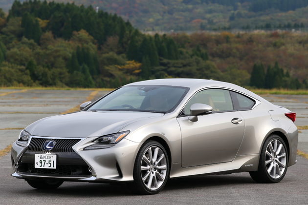 LEXUS RC300h “version L”