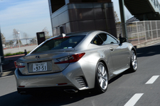 LEXUS RC300h “version L”