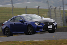 LEXUS RC F“Carbon Exterior package”