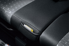 ダイハツ「ウェイク」