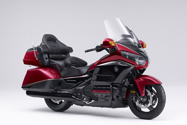 ホンダ、大型二輪「ゴールドウイング」発売40周年記念の特別