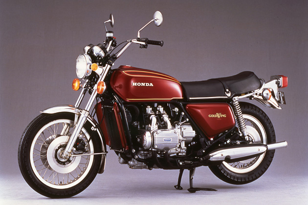 ホンダ、大型二輪「ゴールドウイング」発売40周年記念の特別 ホンダ、大型二輪「ゴールドウイング」発売40周年記念の特別