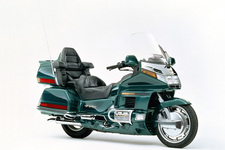 ホンダ ゴールドウイング (GL1500) SE 20周年記念車 1994年発表 1995年発売