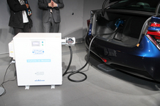 トヨタ 新型燃料電池自動車(FCV)「MIRAI(ミライ)」