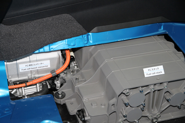トヨタ、新型燃料電池自動車「MIRAI（ミライ）」発表会レポート