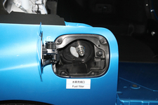 トヨタ 新型燃料電池自動車(FCV)「MIRAI(ミライ)」