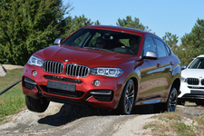 BMW 新型X6