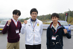 学生カーソムリエの3人。左から小川貴臣さん、竹内綾汰さん、松浦俊宏さん
