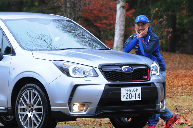 スバル フォレスターtSとマリオ高野氏3