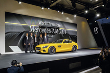 ワールドプレミアされた「メルセデス・ベンツ AMG GT」AMG本社にて