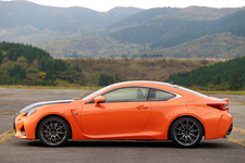 レクサス RC F “Carbon Exterior package”