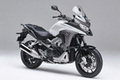 ホンダ、アドベンチャースタイルの「VFR800X」を発売