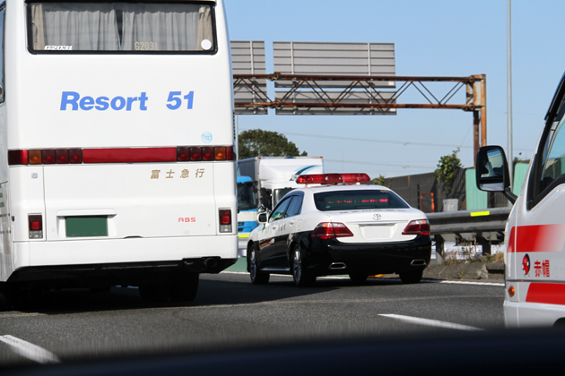 【燃費】日産 スカイライン ハイブリッドで「エコランチャレンジ」／竹岡圭