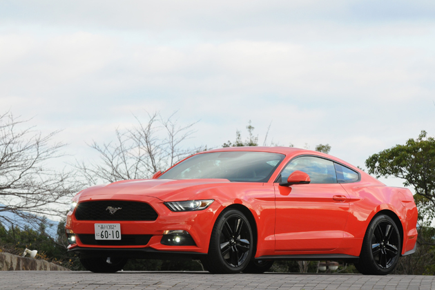 フォード 新型 マスタング「50 YEARS EDITION」[EcoBoost 2.3ターボ／限定350台／左ハンドル／ボディカラー：コンペティションオレンジ(限定生産色・30台のみ)]