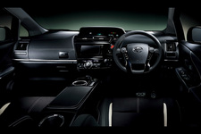 トヨタ プリウスα S“ツーリングセレクション・G’s”