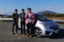 今回集まってくれた学生カーソムリエの3名。左から湯川さん、北田さん、齊藤さん