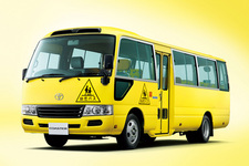 トヨタ コースター 幼児専用車（ロングボディ・標準ルーフ・6AT）（イエロー）＜オプション装着車＞
