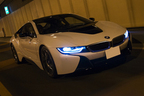 BMW i8 走行イメージ4