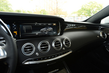 メルセデス・ベンツ Sクラスクーペ(S 550 4MATIC Coupe)