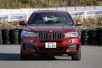 BMW 新型 X6 xDrive50i M Sport[ボディカラー：フラメンコ・レッド・ブリリアント・エフェクト]