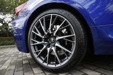 レクサス RC F