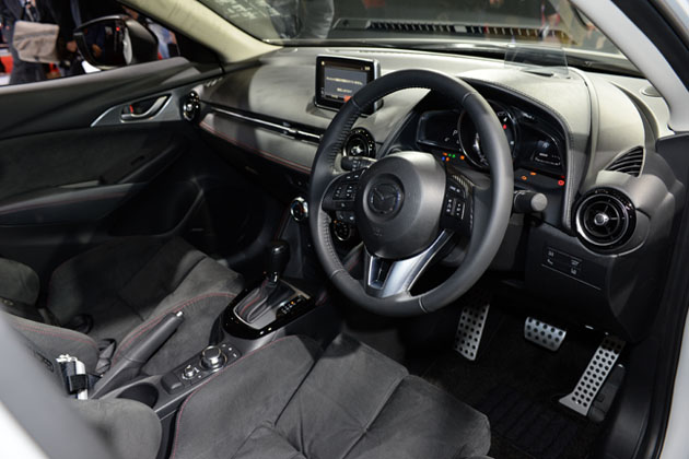 新型「CX-3」／マツダブース【東京オートサロン2015】