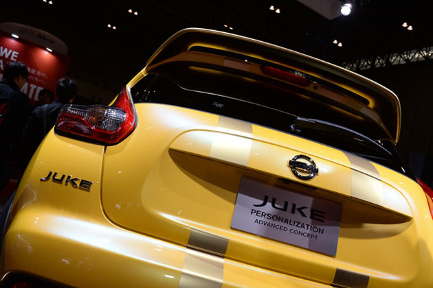 【速報！】黄色のボディカラーで一際目立つ！日産「JUKE Personalization Advanced Concept」【東京オートサロン2015】