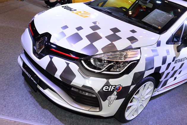 ルノー　メガーヌ4RSで使用　RSパフォーマンス　ルノークリオカップカー用 速報】ニュルFF車最速「ルノー メガーヌ R.S.(ルノースポール