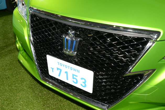 速報！】空色＆若草色の「クラウン」が爽やか！トヨタブースは多彩な