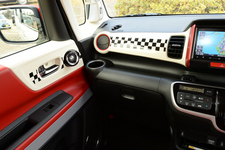 ホンダ N-BOXスラッシュ X・ターボパッケージ 助手席側インパネ