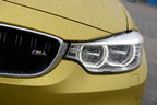 BMW M4 DCT ドライブロジック　ボディカラー：オースチン・イエロー