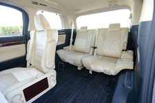 トヨタ 新型アルファード／インテリア