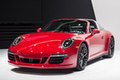 ポルシェ、新型「911タルガ4 GTS」と新型「カイエンターボS」の予約受注を開始
