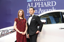 トヨタ 新型アルファードPRイベントに出席した北川景子さんと本木雅弘さん