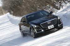 キャデラック 新型 CTSプレミアム AWD[2015年モデル] 試乗レポート／石川真禧照