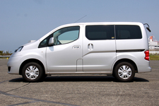 日産 NV200バネット