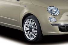 「FIAT 500 Crema Caffè」