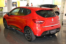 ルノー ルーテシアに価格据え置きの限定車「リミテッド」[自動車ニュース]