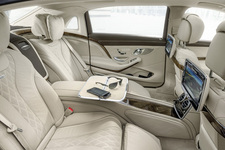 メルセデス-マイバッハ Sクラス