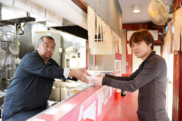 ラーメン王・石神秀幸の「今すぐ食べたい！ラーメンドライブ」Vol.2　夜こそ食べたい“こってり”ラーメン編　第1位「笑堂」[埼玉県川越市]