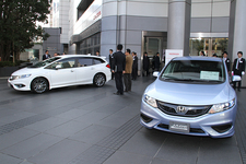 ホンダ ジェイド 発表会にて